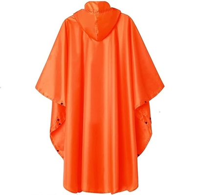 Abrigos de lluvia de poliéster impermeables para aventuras al aire libre ligeros y convenientes