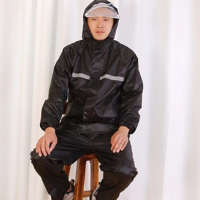 Chaqueta de lluvia de poliéster de nylon de PVC para hombres para motociclistas