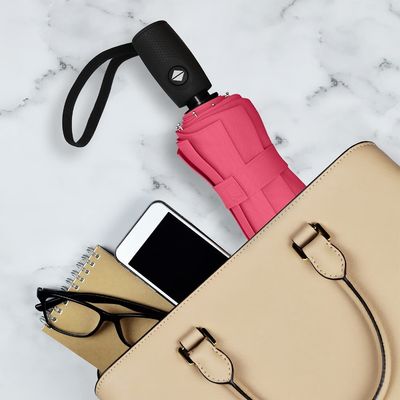 23 pulgadas * 10k Color de polvo rosa falso doble sombrilla de viaje para fácil manejo