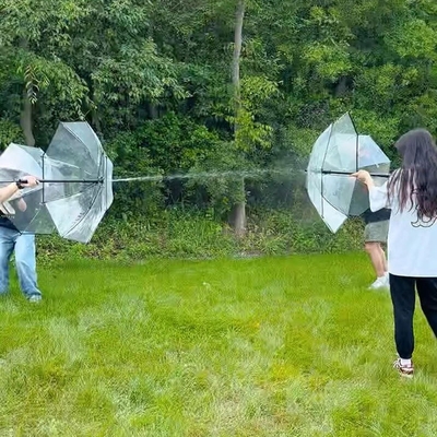 Logotipo personalizado Con manguera larga Paraguas con spray de agua para actividades al aire libre de niños
