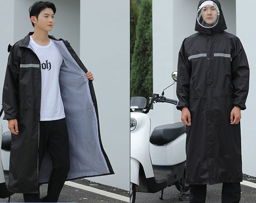 Logotipo personalizado impermeable para una sola persona ropa de lluvia hecha de tela de Oxford para exteriores