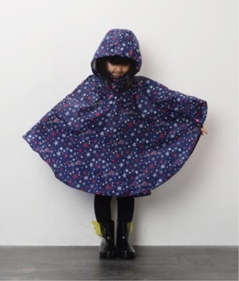 Estudiantes de primaria abrigo de lluvia ligero y lindo estrella de bebé Cape Poncho Manufactura