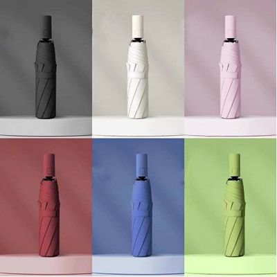 Cuadro de fibra de vidrio compacto y triple plegable para hombres y mujeres Paraguas solar UV para viajar