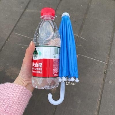 Manual de paraguas para teléfonos celulares abiertos de tamaño pequeño para ciclismo al aire libre Protección contra lluvia y viento