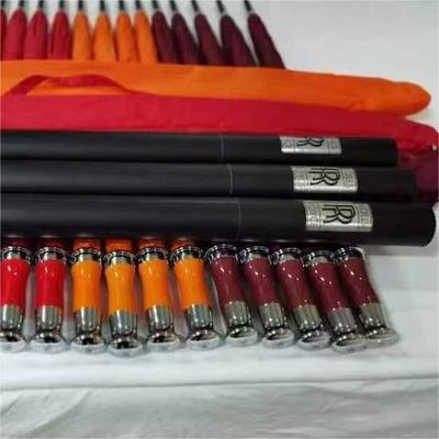 Abre manual 24 pulgadas 8K sombrilla de golf con diseño distintivo y eje de fibra de vidrio