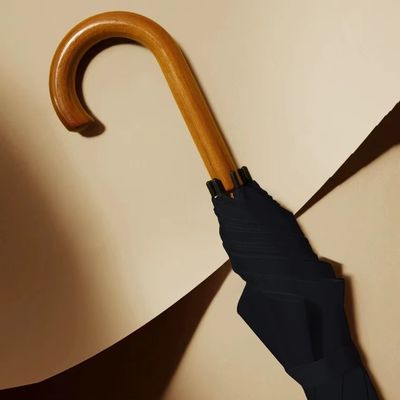 Regalo de negocios 8K 23 pulgadas marco de fibra de vidrio paraguas de hueso recto con mango de una pieza