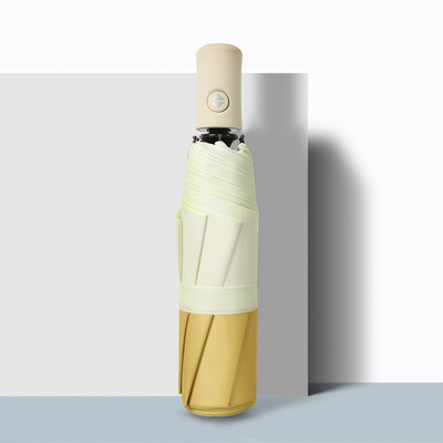 Revestido de caucho mango regalo triple sombrilla plegable con diseños personalizados Impresión de logotipo