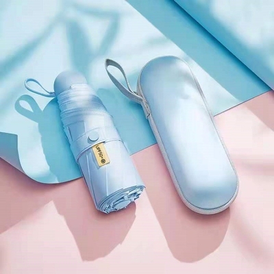 Mini cápsula de bolsillo personalizada con cinco sombrillas plegables de protección UV para ocasiones de viaje